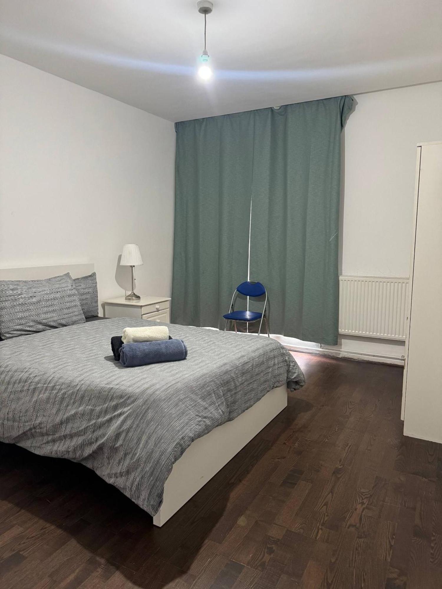 Apartment Charming 2 Bed In *